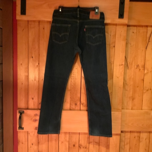 Levi 513  Straight Leg Jean - Picture 2 of 3